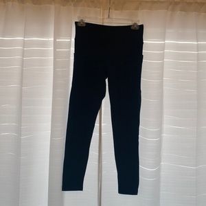 Colosseum navy leggings
